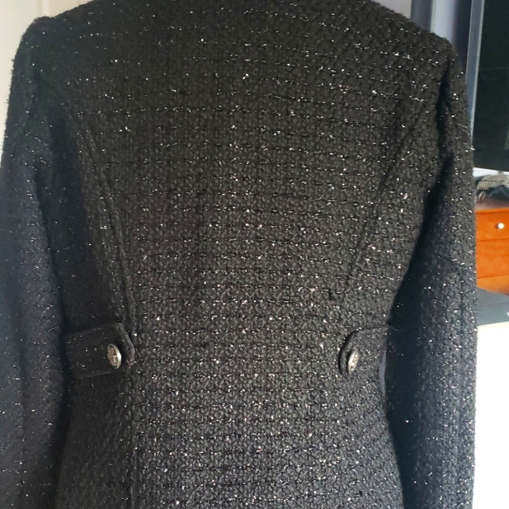 Winter Coat - image 5